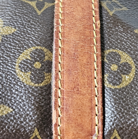 Louis Vuitton Noe Bucket Bag PM in Monogram Canvas and Leather - Picture 6 of 16